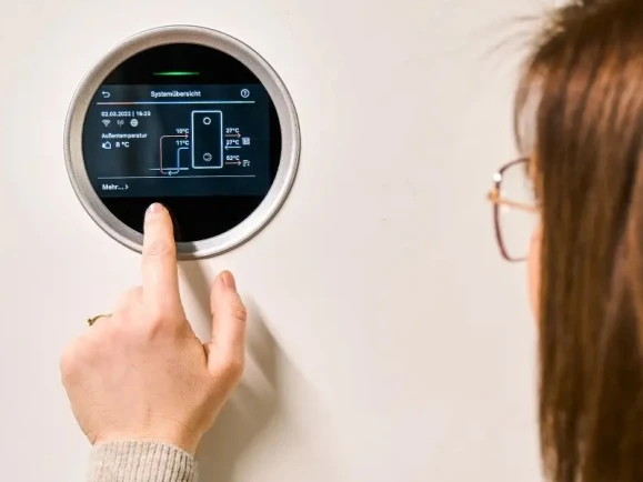 Hoe een bodemwarmtepomp de energiekosten verlaagt