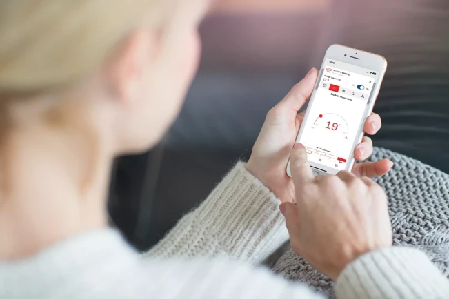 Eenvoudige bediening via mobiel of tablet. Apps en tools van Nefit Bosch.