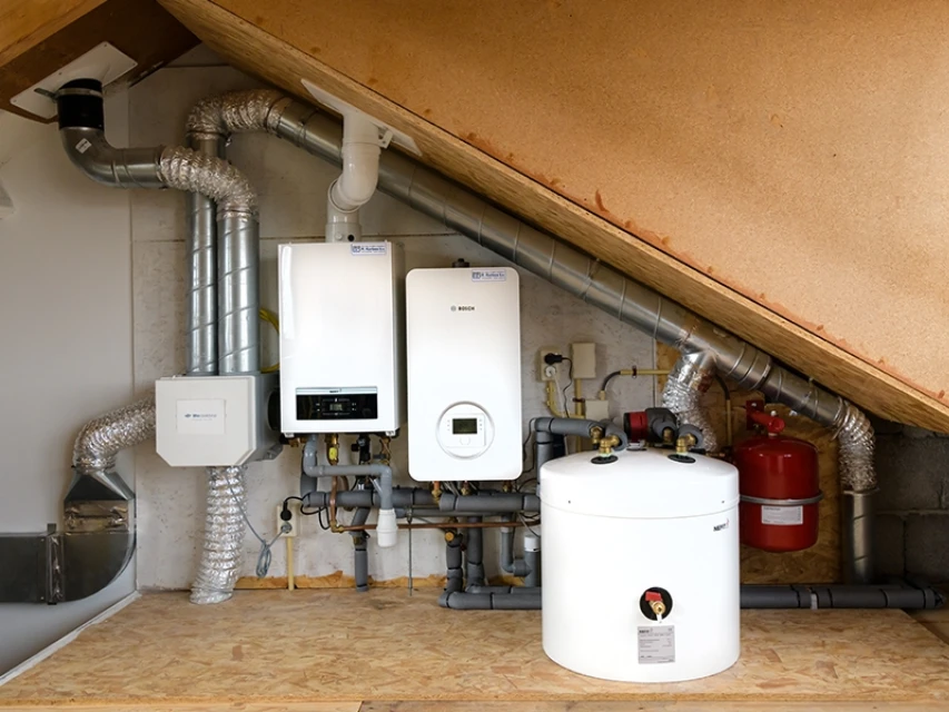 Compacte hybride warmtepompinstallatie