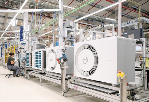 Bosch neemt residentiële en licht commerciële HVAC-activiteiten over van Johnson Controls en Hitachi