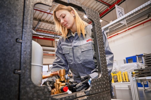 Bosch bouwt nieuwe warmtepompfabriek
