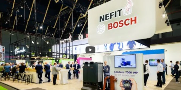 Grootvermogen HR-ketels: Condens 7000 WP - meest compacte cascade