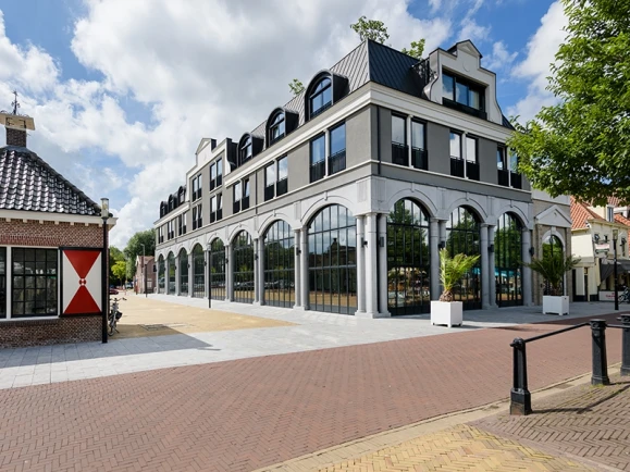 EnviLine Tower luchtwarmtepomp in de Markthal in Purmerend