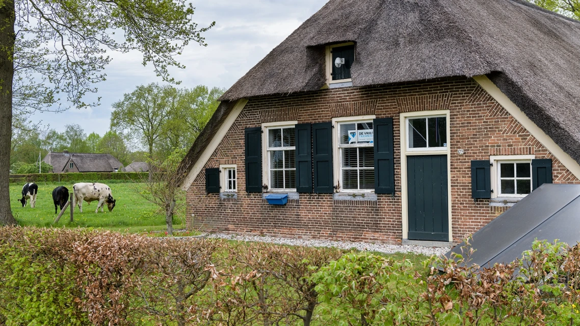 Nieuwleusen All electric warmtepomp zonneboilersysteem en PV