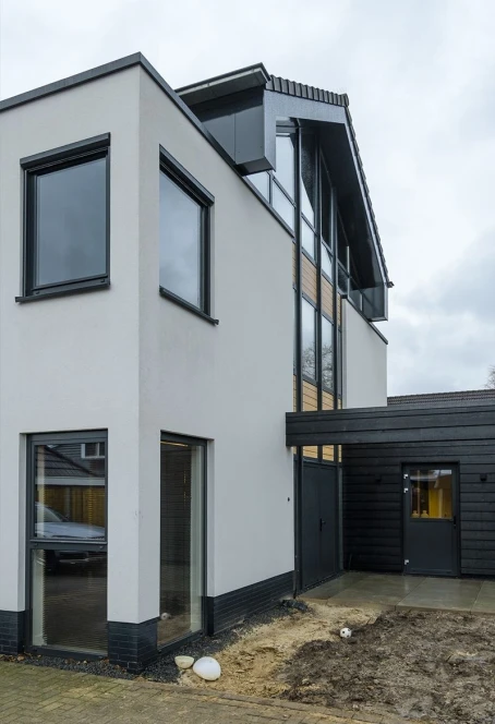 Rossum Compress 7800i bodemwarmtepomp woning