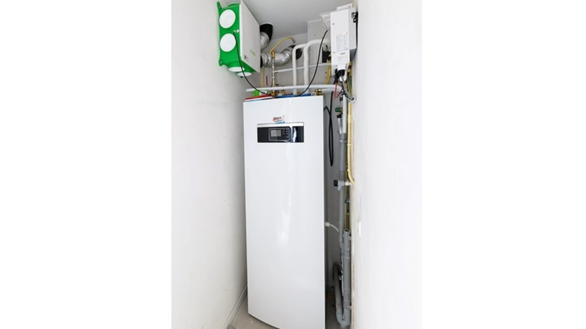 Nefit EnviLine Tower Lucht-water warmtepomp Nefit EnviLine Tower Lucht-water warmtepomp