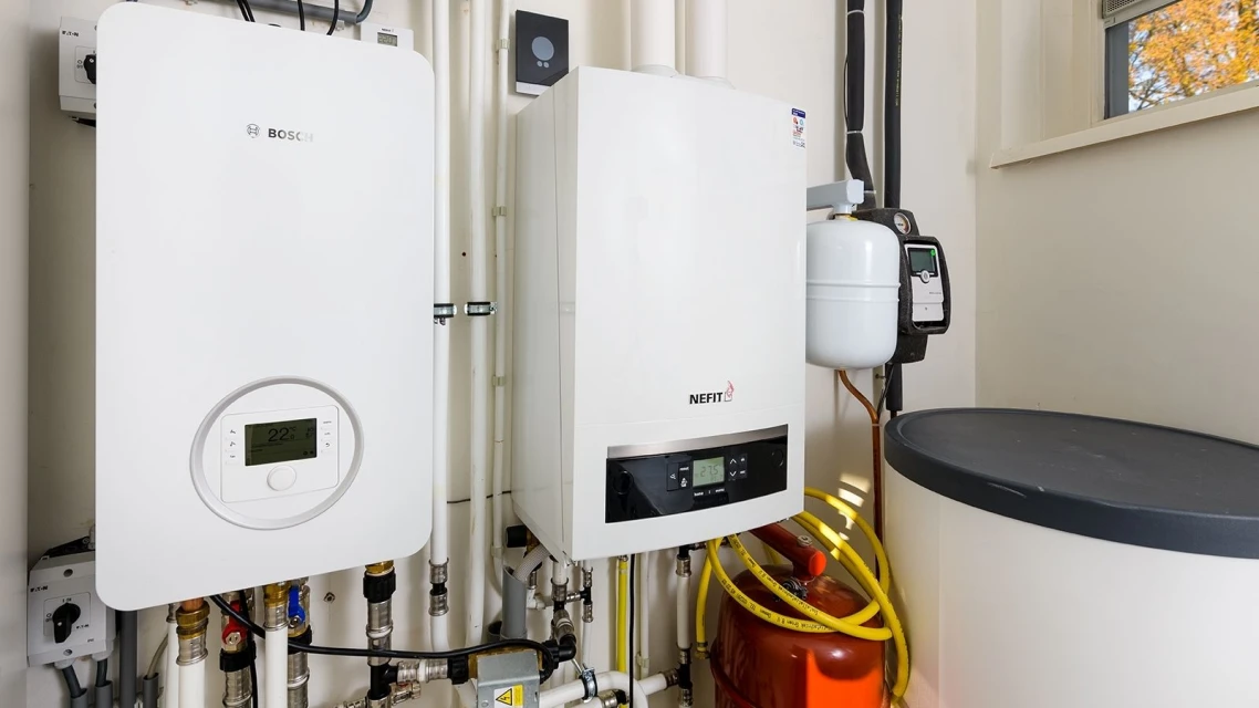 Hybride warmtepomp Compress 7000i TrendLine