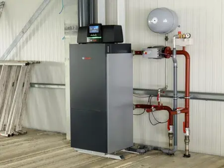 Condens 7000F + CC 8313 bij innovatieve tulpenkwekerij, Andijk