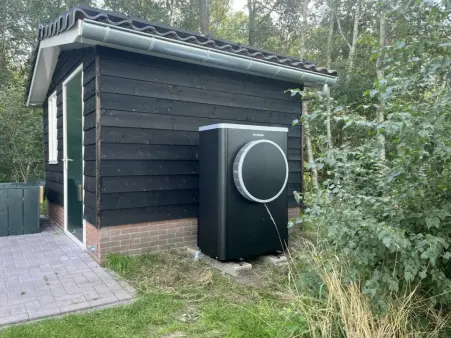 Warmtepomp krijgt een stijlvolle look door wrap