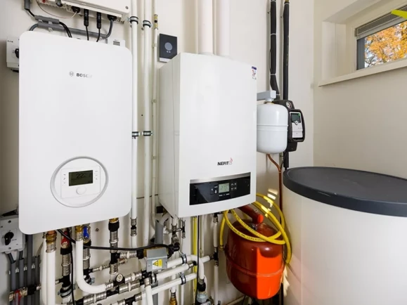 Hybride warmtepomp in woonhuis in Ommen