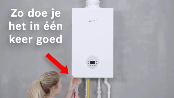 Nefit 1200 HRC: Monteren van de voorzijde