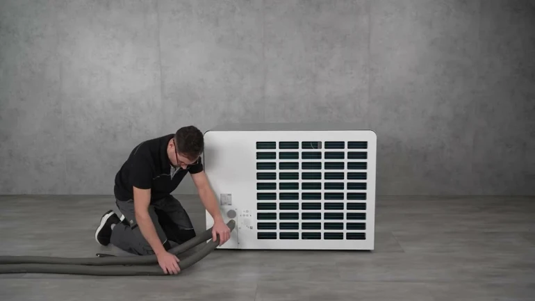 Buitenunit hydraulisch aansluiten