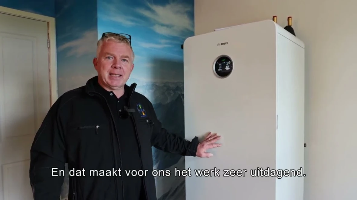 Aardgasloos gemaakte woonboerderij in Zuidhorn